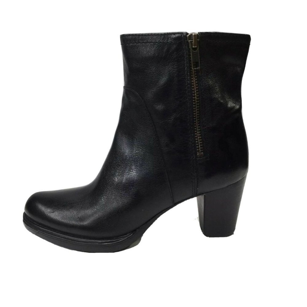 Easy Spirit Black Leather Boot Ankle Boot 6.5 Wide